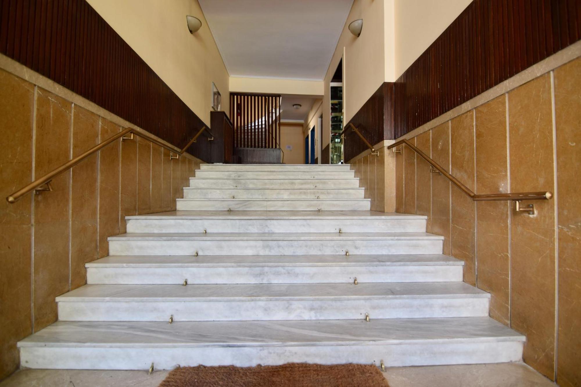 Acropolis Charming Apartment With Large Balcony - Dm17 Athens Luaran gambar