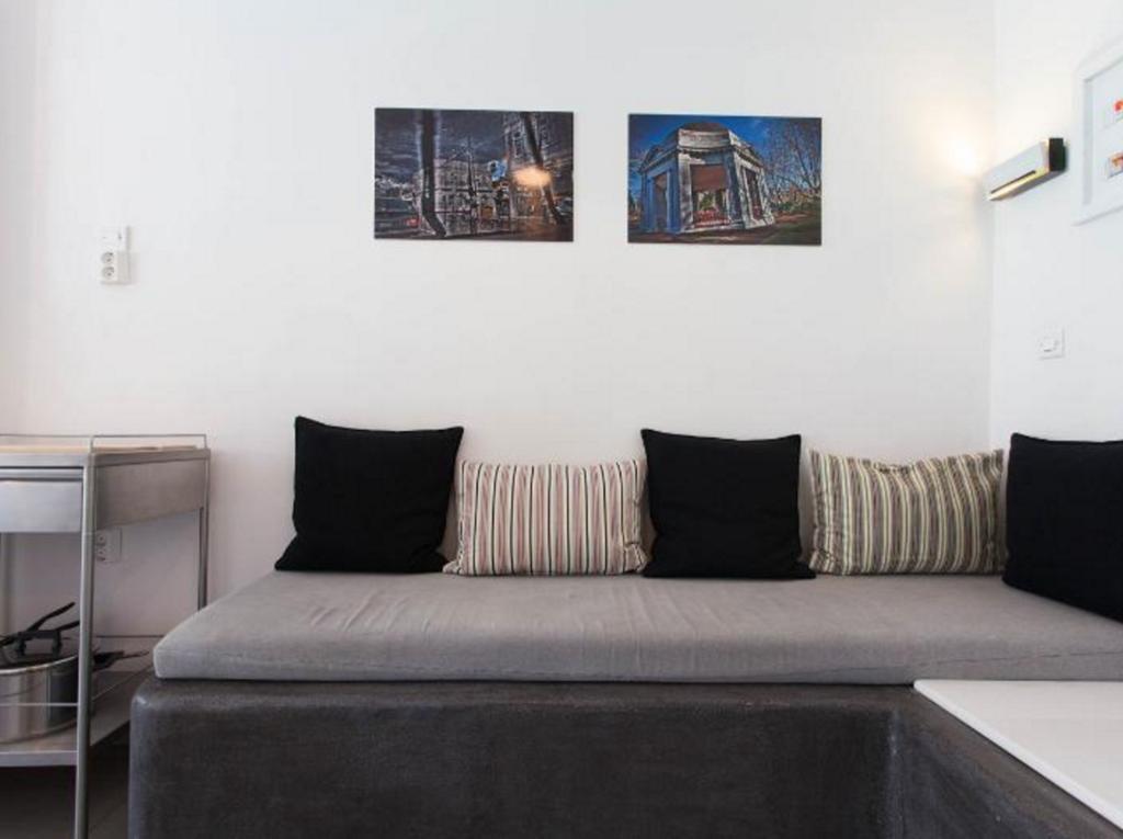 Acropolis Charming Apartment With Large Balcony - Dm17 Athens Luaran gambar